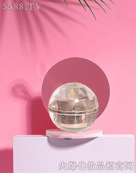 �V�ݷ�ɫ���Ƽ����޹�˾���ز���(r��n)���B(y��ng)�o(h��)���A˪