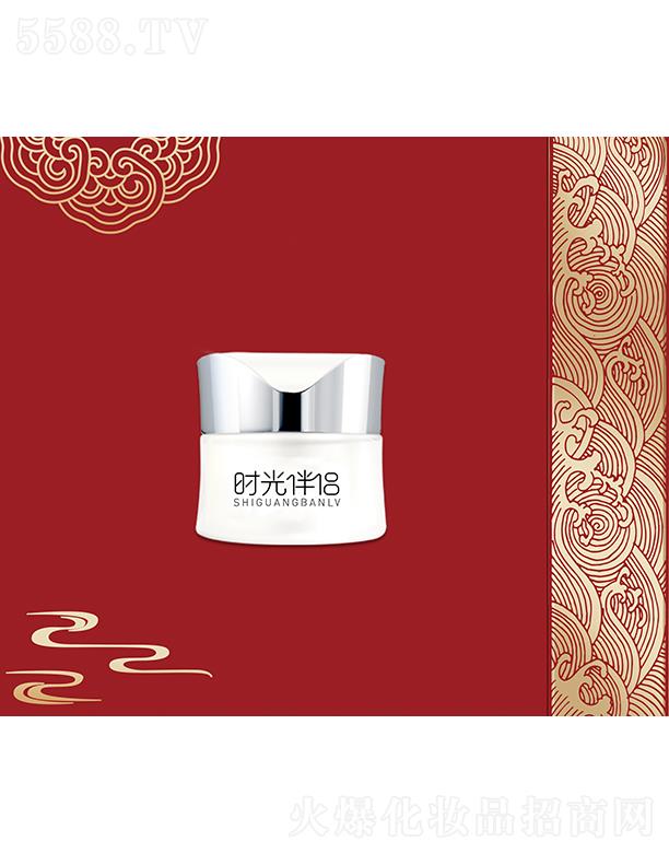 �Ϻ��������yƷ���޹�˾���r(sh��)���H�H�w����˪ ��͸�̝�(r��n)���w