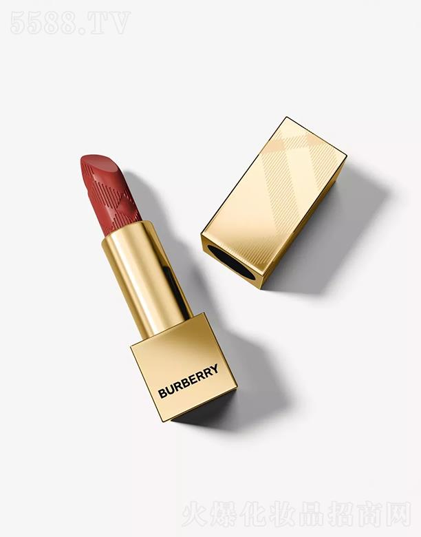 ������(�Ϻ�)�Q(m��o)�����޹�˾��������֮�Ǿ���(r��n)���ʴ��� �C ̩��ʿ����t 117 ̖(h��o) �����p�����m����(r��n)�L(zh��ng)�_(d��) 24 С�r(sh��)