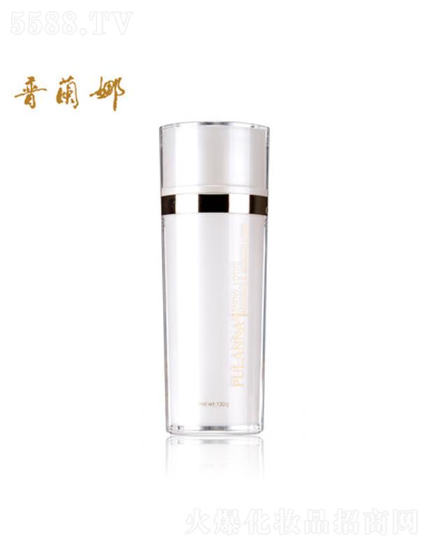 ������m����Ȼֲ�ﻯ�yƷ���F(tu��n)���޹�˾�����m��ѩɏ���r(sh��)���wˮ