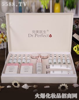 ����ʳ�ɫ�׃�(n��i)�^