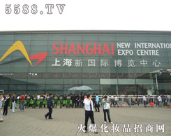 �ʂ��M���ʮ������ݲ��[��չ�^�Ĵ����̂�