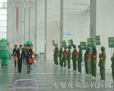 Ŭ�����Գ�������ֱǰ���Zȡ������