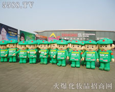 ȫ���Ը������ĸ���ӭ���µ��x����