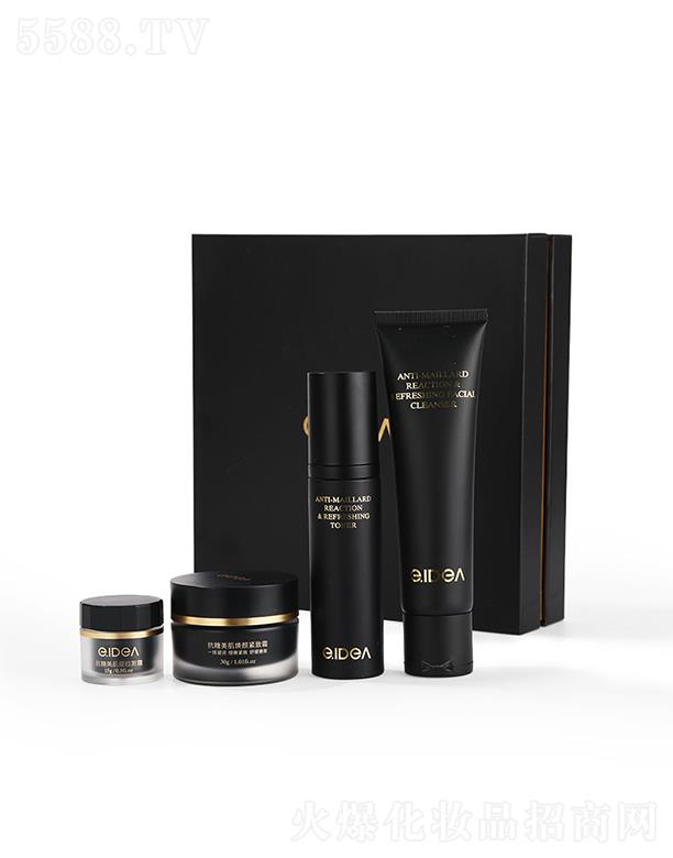 �Ƭ����ǻ��o�wƷ���b�����   ���Ƽ��w�������S   �o�w