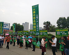 ֻ��ƴ���������M(j��n)ȡ�����ڳ�Խ�����쾫Ӣ����