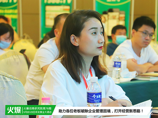 �����y�����������Ծ֣���������ģʽ����¶�ИI(y��)����ʹ�c���ṩϵ�y(t��ng)���̷�����