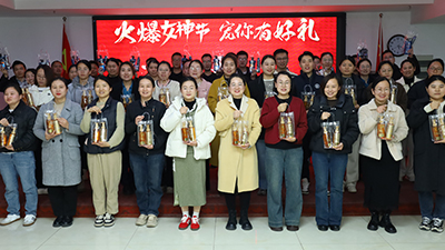 �¾��𱬾W(w��ng)����18����