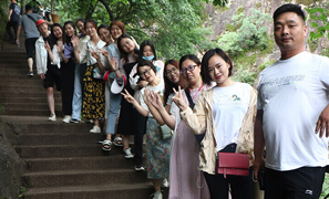 �P���𺽻𱬾W