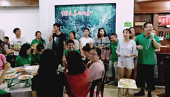 帶著甜蜜，帶著微笑，火爆人共同慶生！